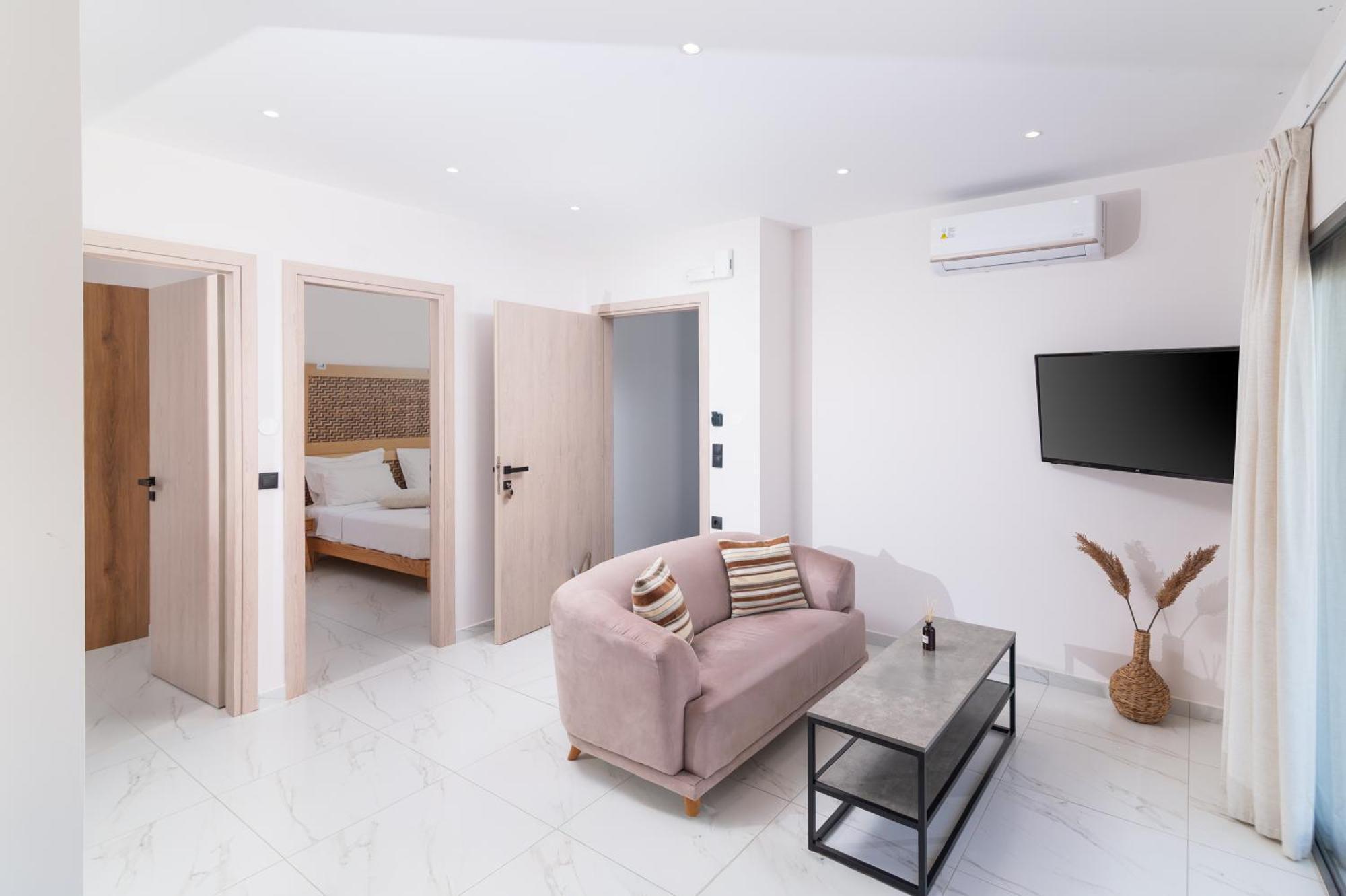 Patric.Ko Aparthotel Agia Galini Exteriör bild